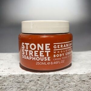 💎 Stone Street Soaphouse Body Cream